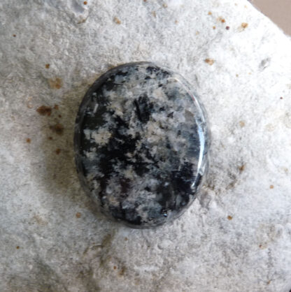 Gedritcabochon.